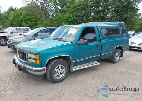1995 GMC Sierra C1500 z USA, uszkodzony, nr VIN 1GTEC14K9SZ528472